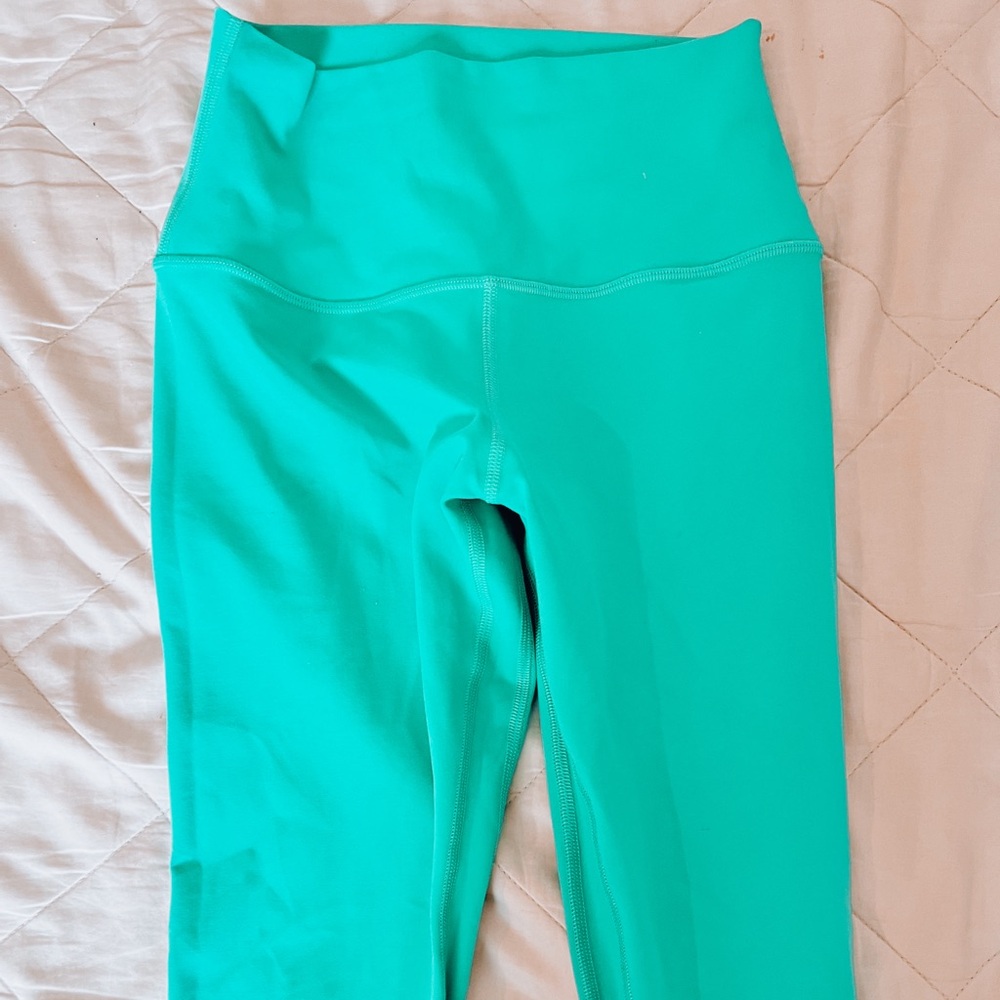 lululemon leggings size 4 color turquoise